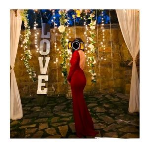 Formal dress / evening gown